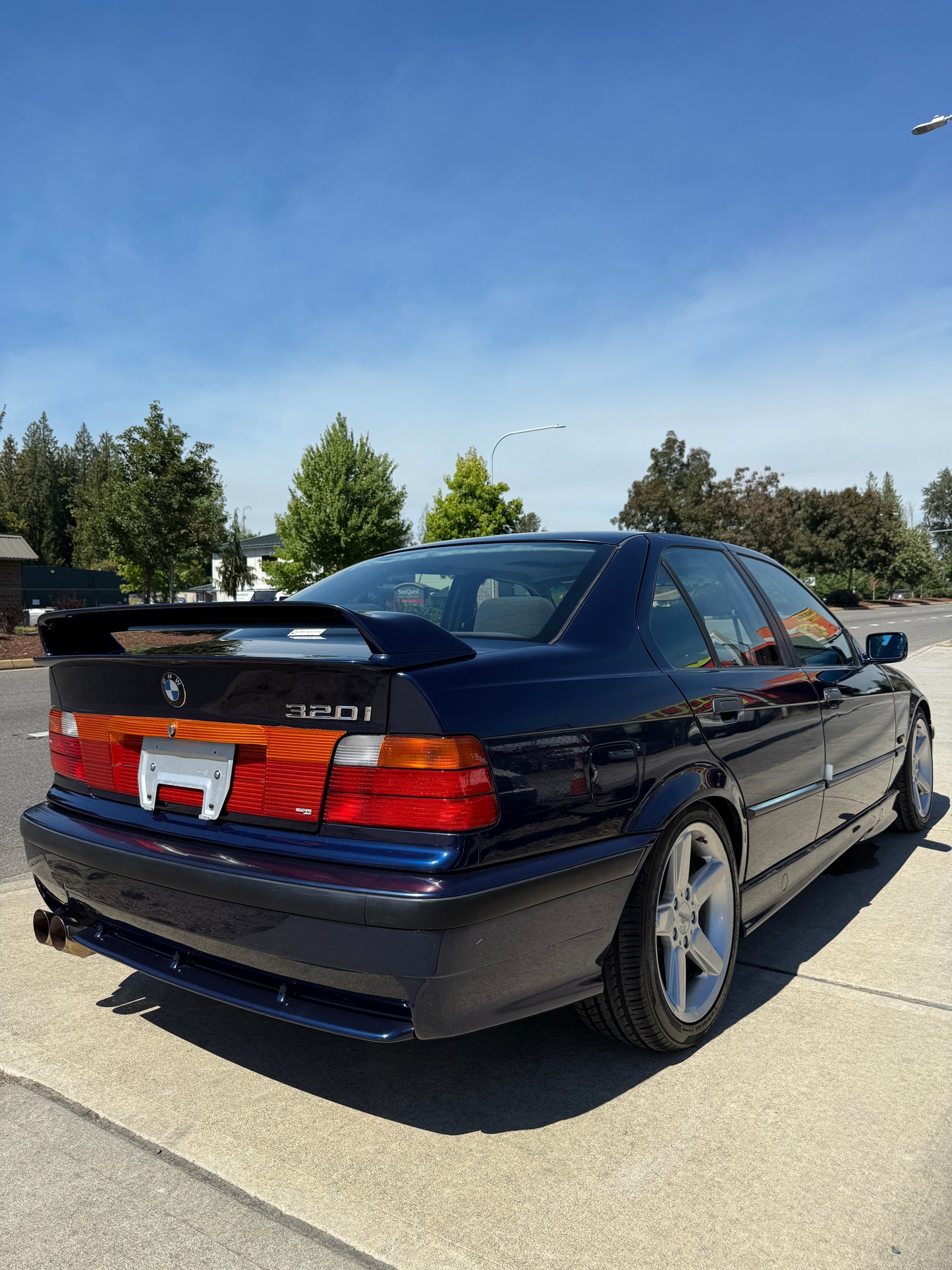 1992 BMW 320i M Package
