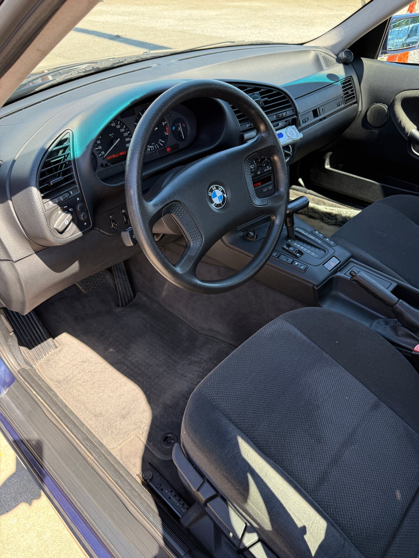 1992 BMW 320i M Package
