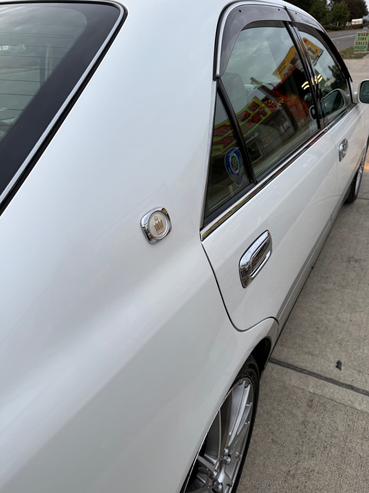 2000 Toyota Crown Royal Saloon