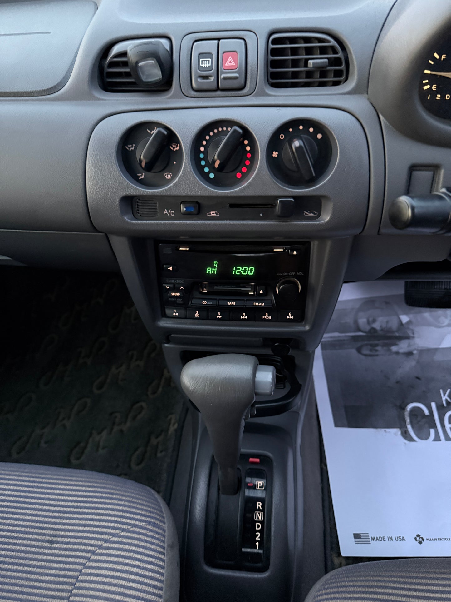 2000 Nissan March BOX