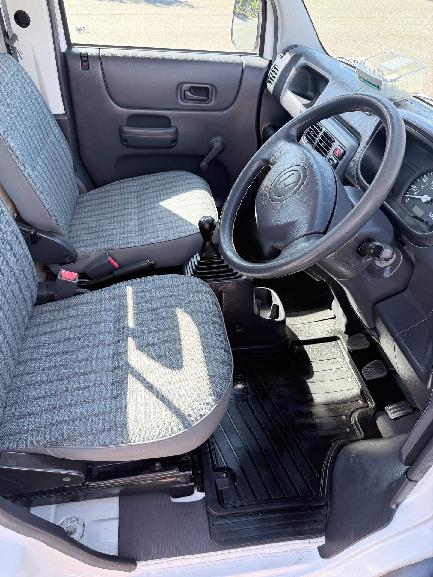 2000 Honda Acty SDX 5-Speed Manual
