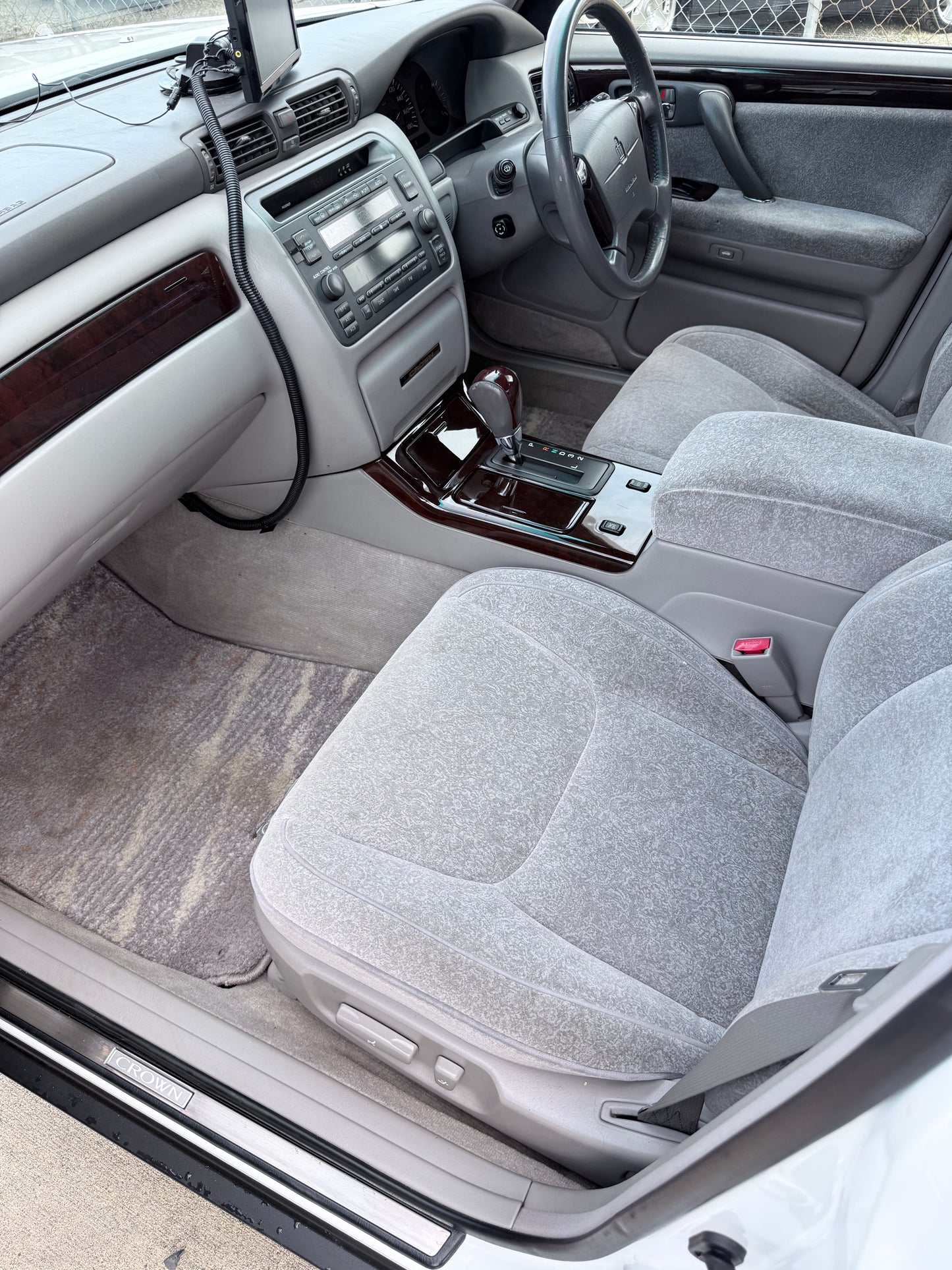 2000 Toyota Crown Royal Saloon