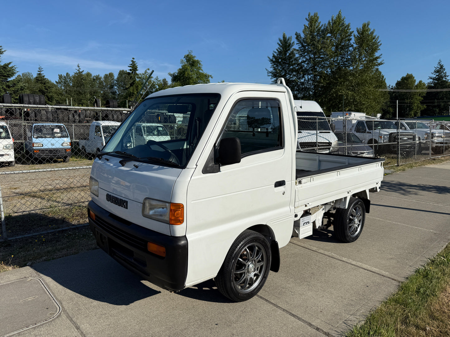 1996 Suzuki Carry Kei Truck (2WD)