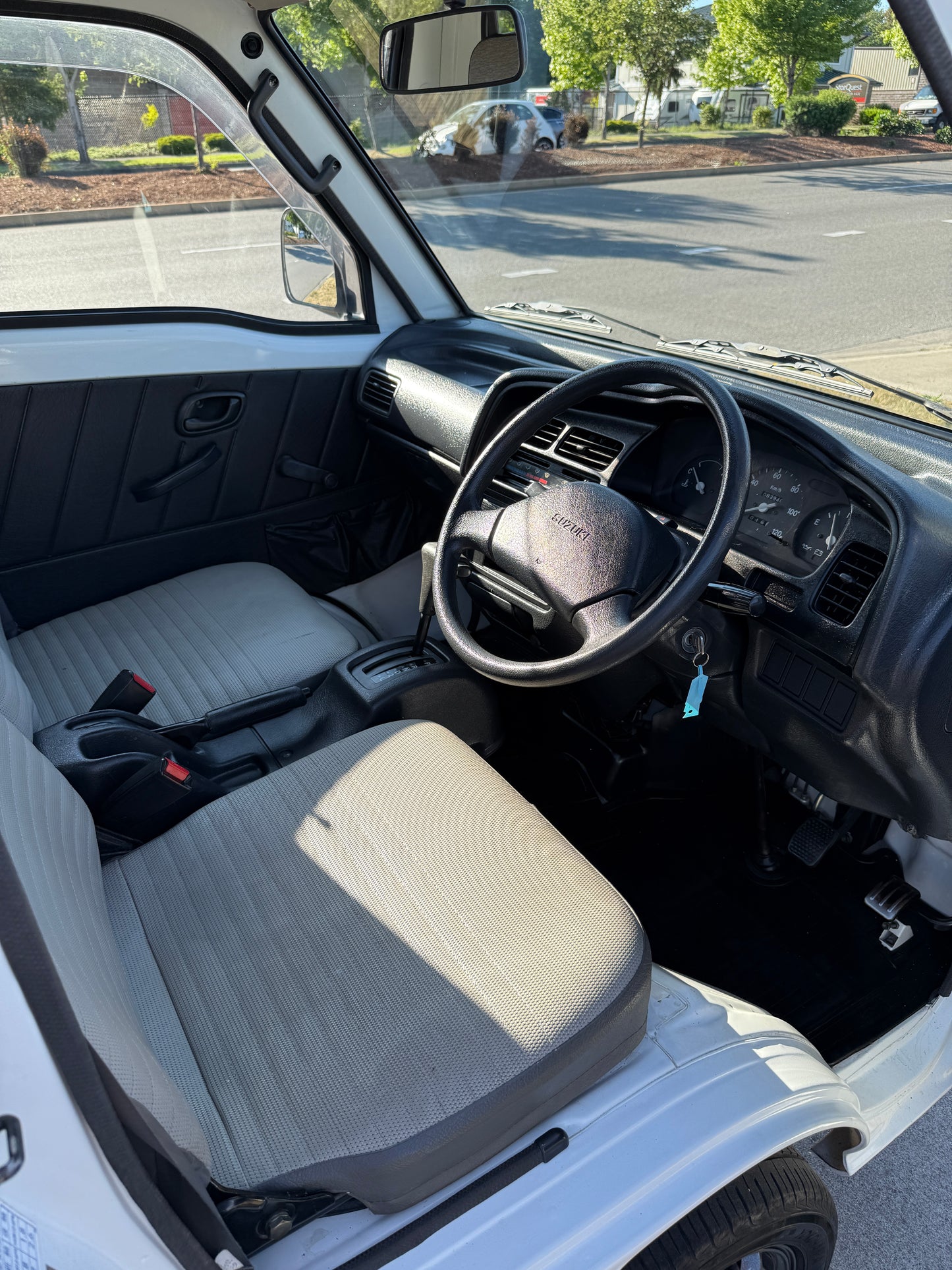 1996 Suzuki Carry Kei Truck (2WD)