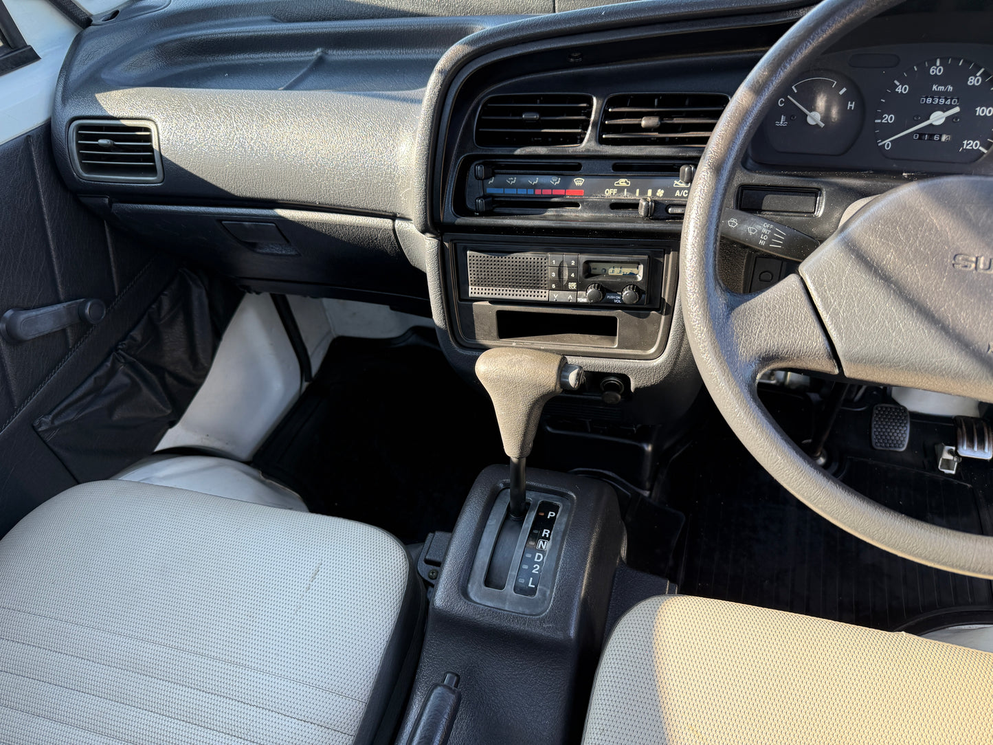 1996 Suzuki Carry Kei Truck (2WD)