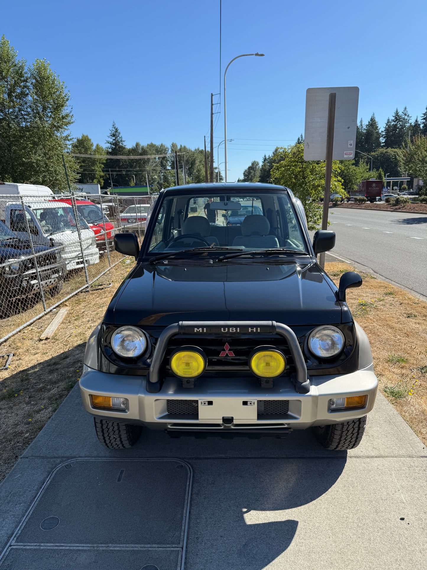1996 Mitsubishi Pajero junior ZR