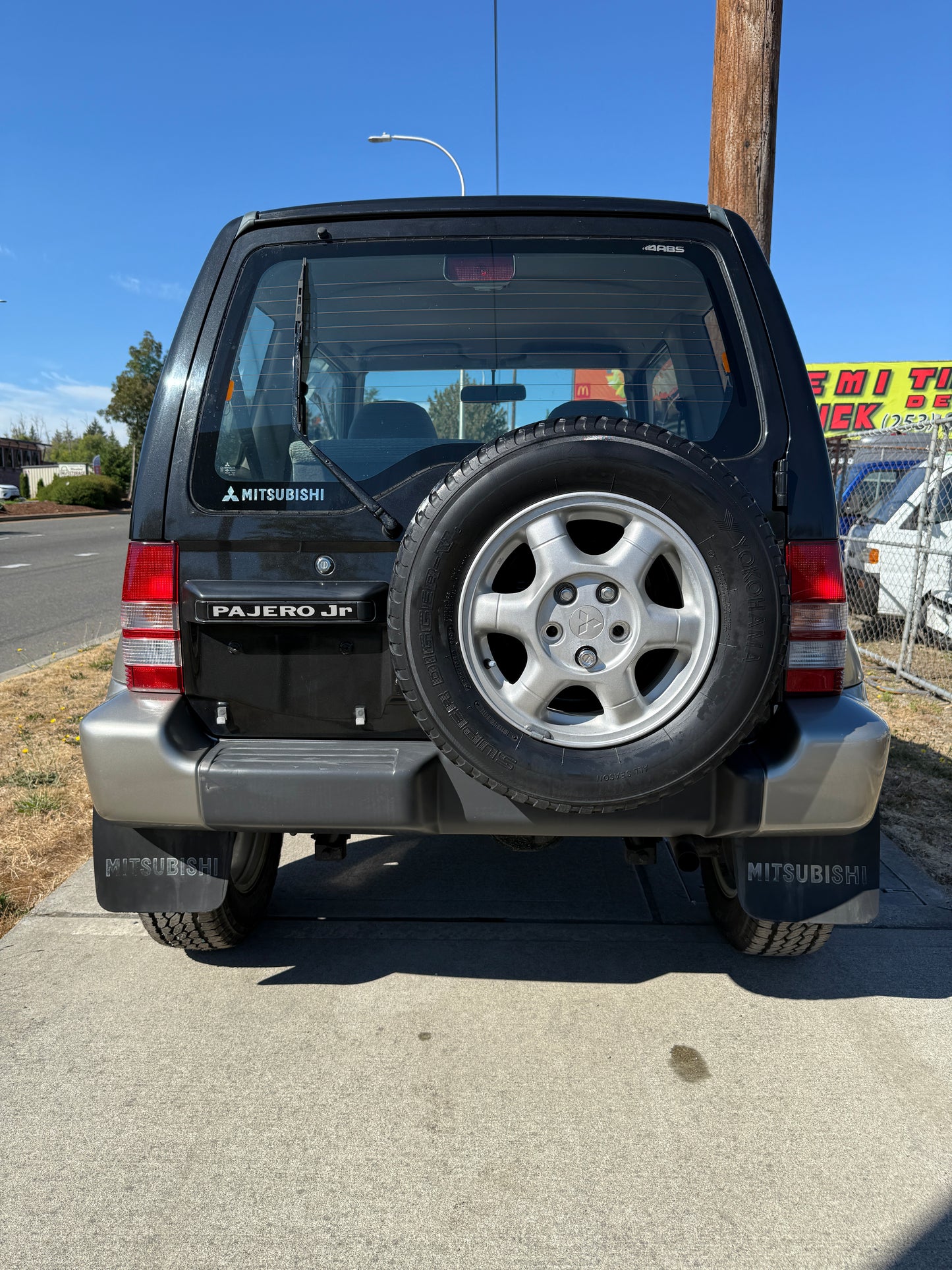 1996 Mitsubishi Pajero junior ZR