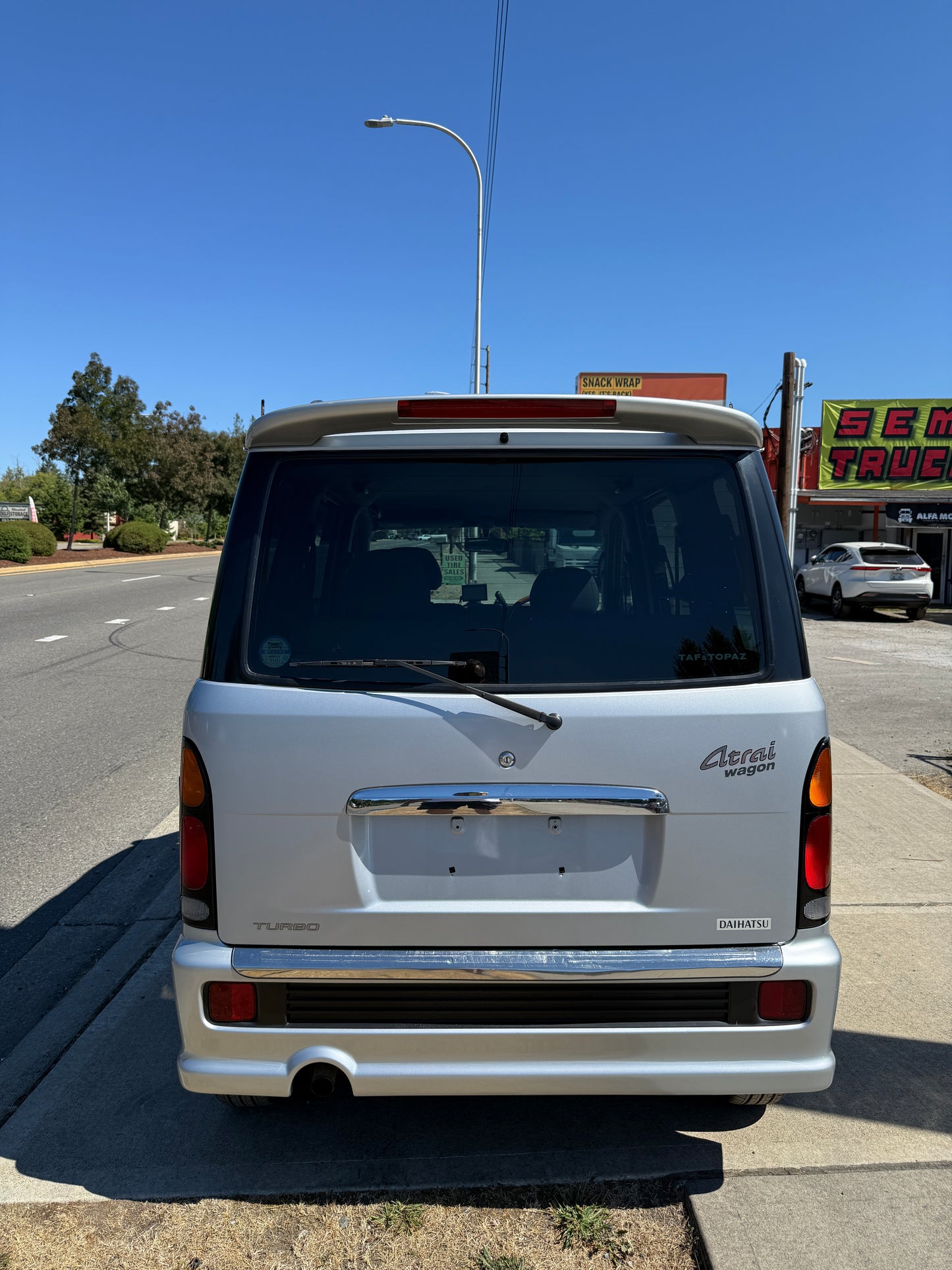 2000 Daihatsu Atrai Wagon Turbo