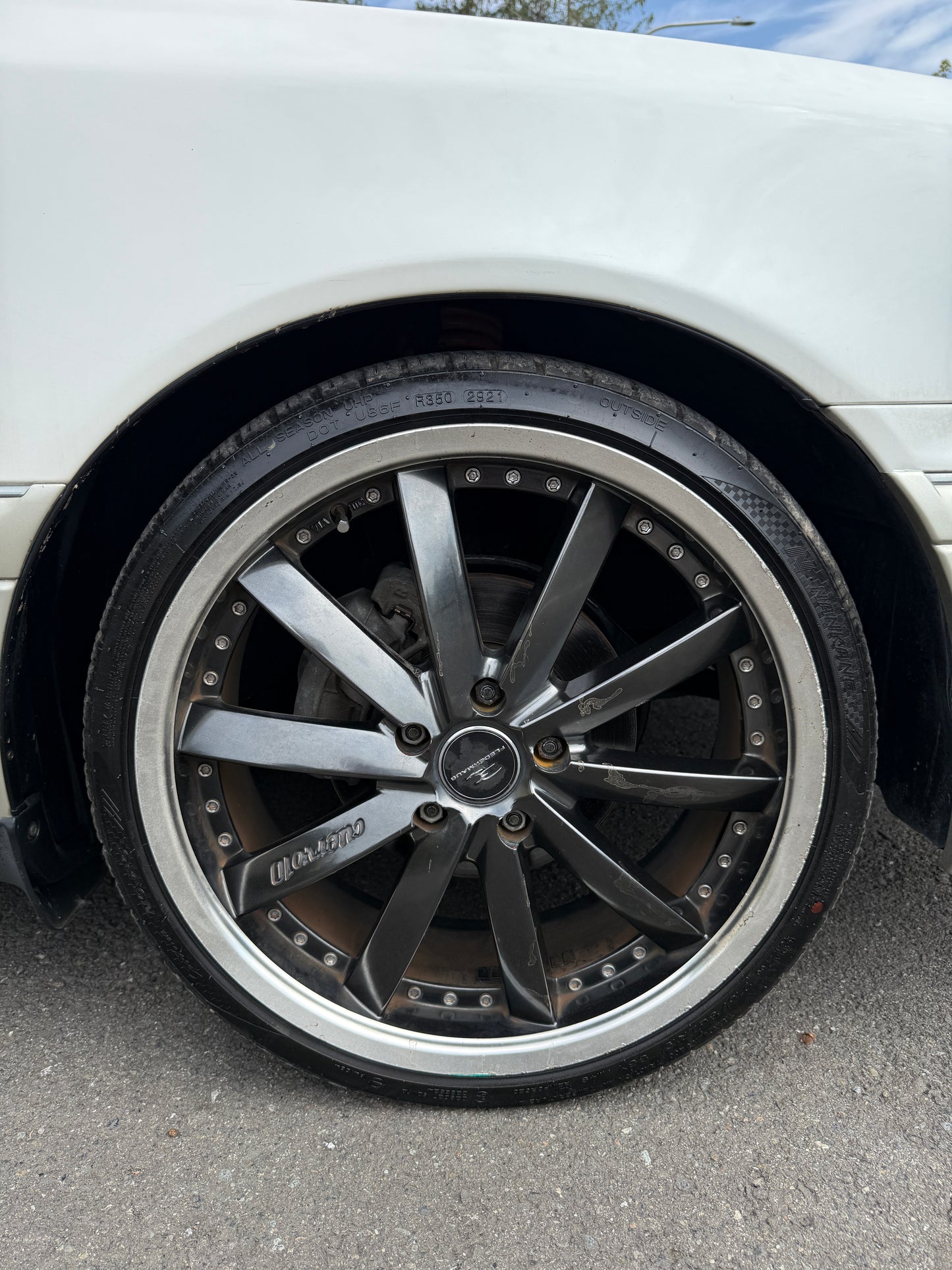 1998 Toyota Crown Royal Saloon