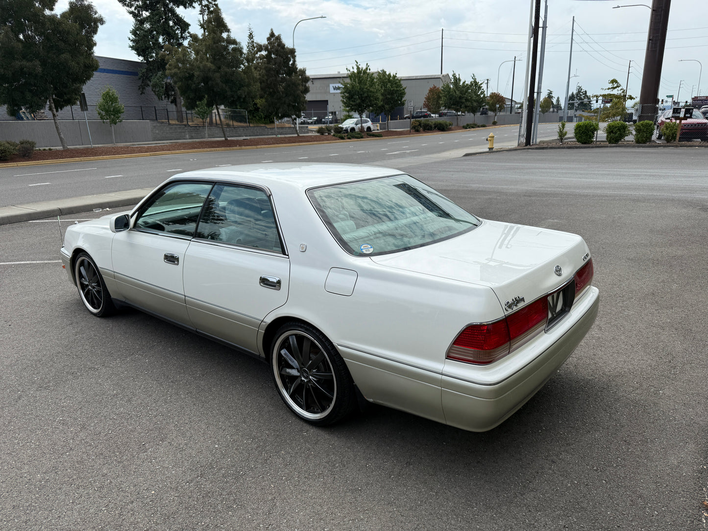 1998 Toyota Crown Royal Saloon