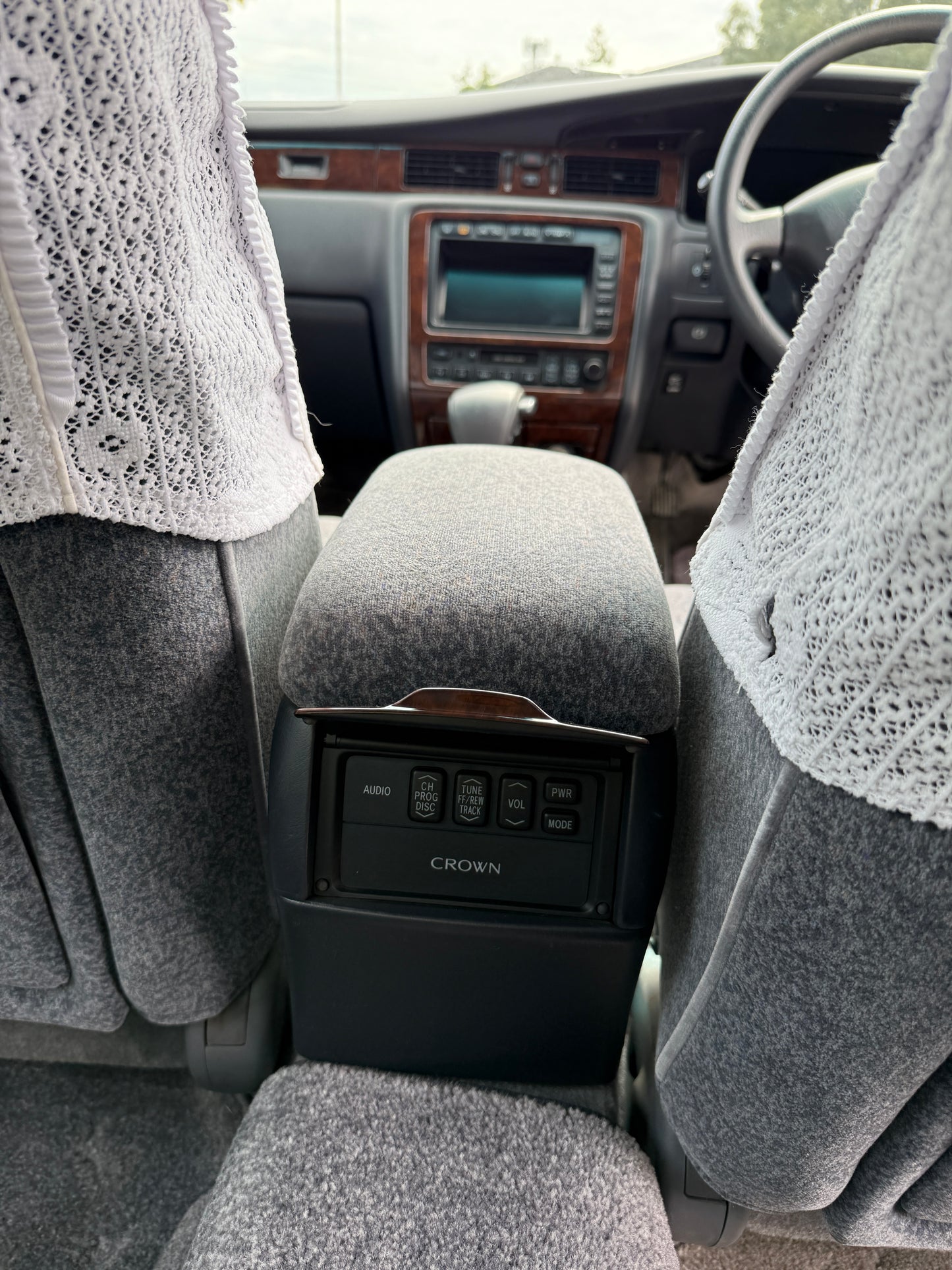 1998 Toyota Crown Royal Saloon