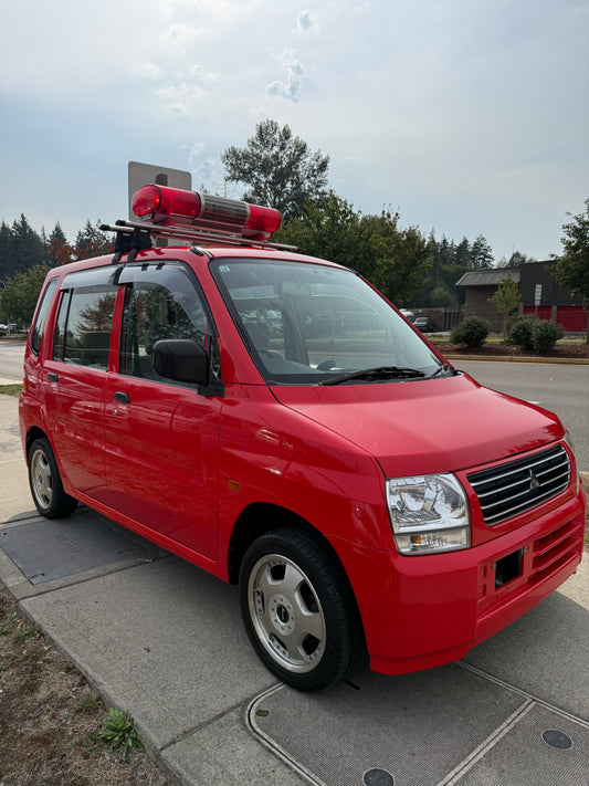 2000 Mitsubishi Minica – Ex Fire Department Vehicle