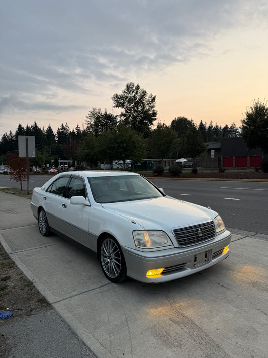 2000 Toyota Crown Royal Saloon