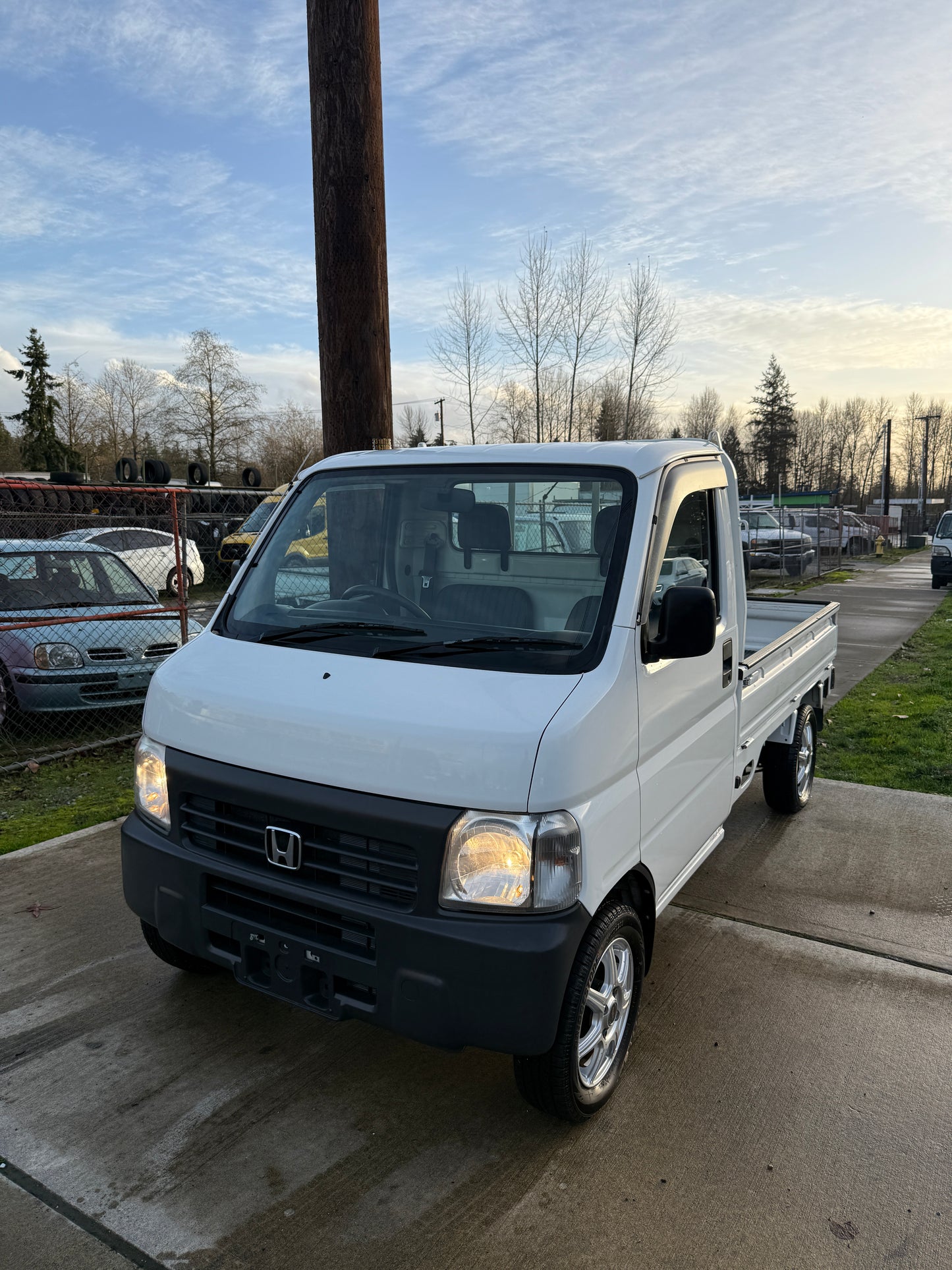 1999 Honda Acty 4WD Kei Truck – Newer Generation / Power Steering / Airbag