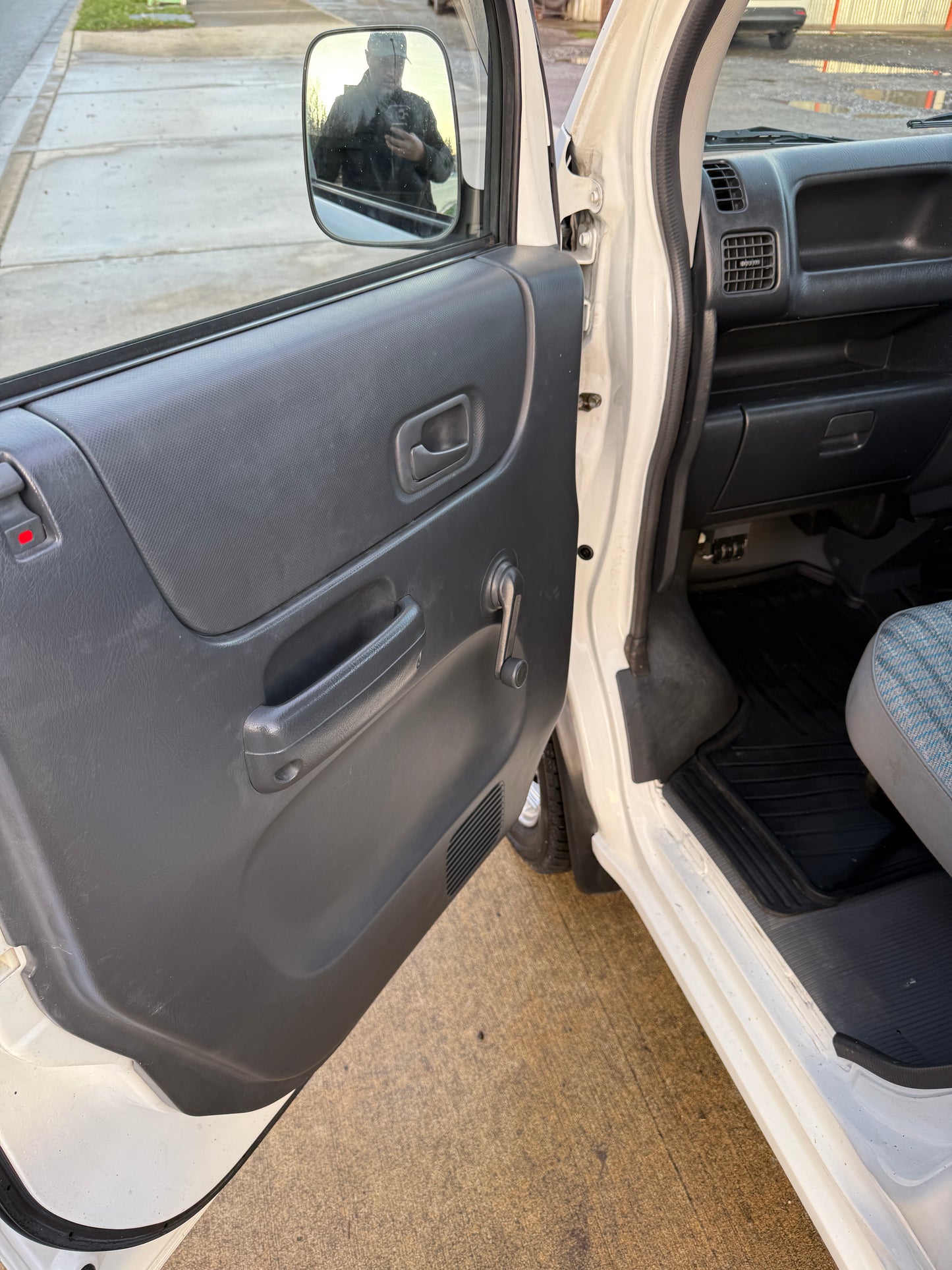 1999 Honda Acty 4WD Kei Truck – Newer Generation / Power Steering / Airbag