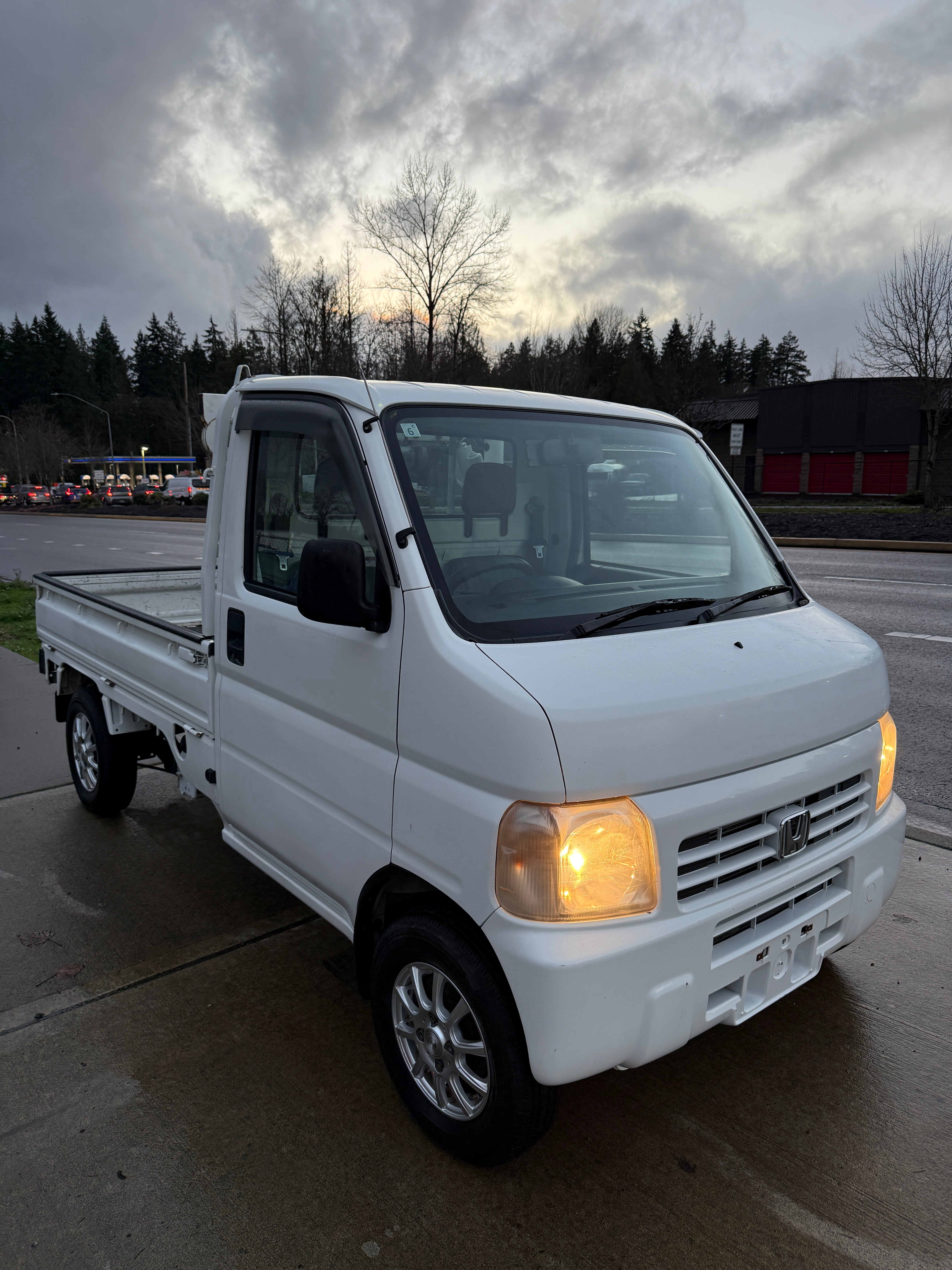 2000 Honda Acty 4WD – Easy Hand 250 Crane