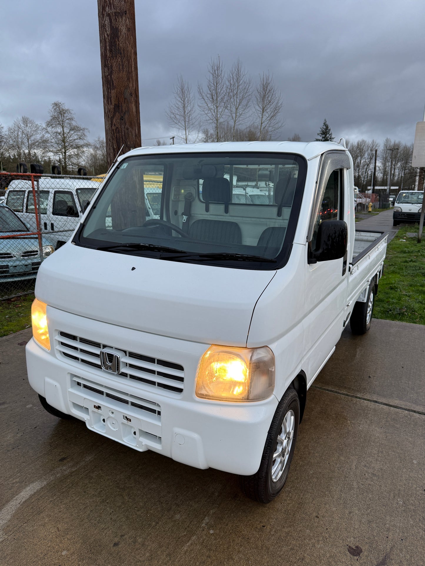 2000 Honda Acty 4WD – Easy Hand 250 Crane