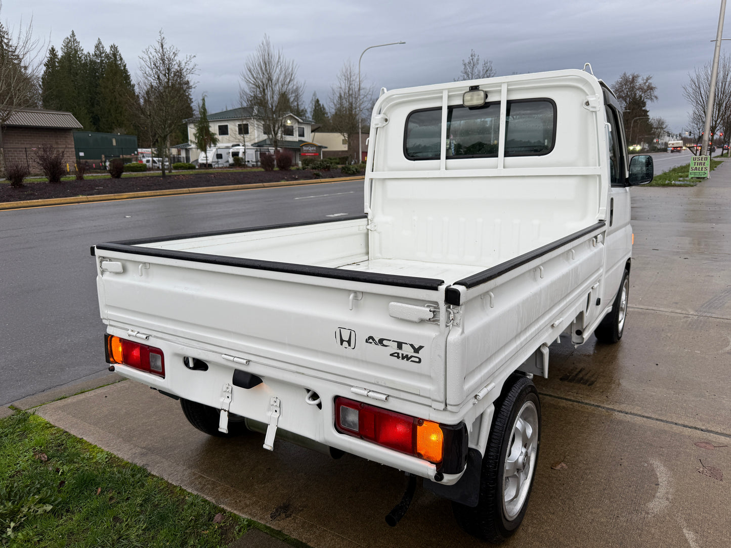 2000 Honda Acty SDX – 4WD / Fuel Injection / Airbag