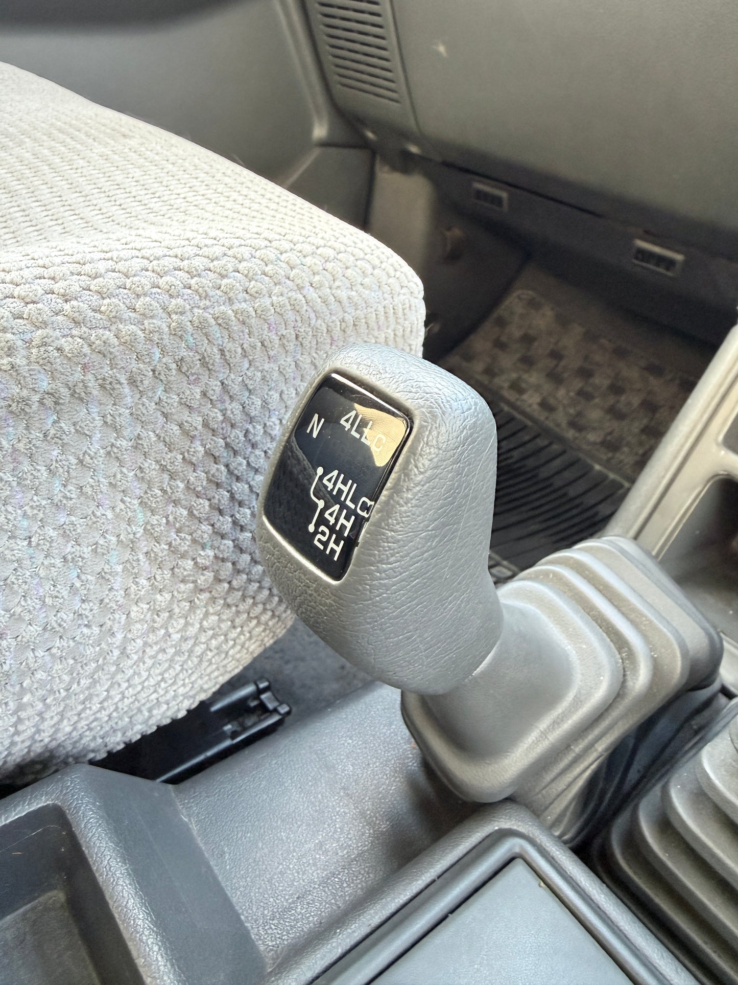 1996 Mitsubishi Pajero 3.5 V6