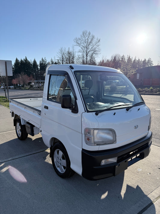 2000 Daihatsu Hijet 4WD Kei Truck