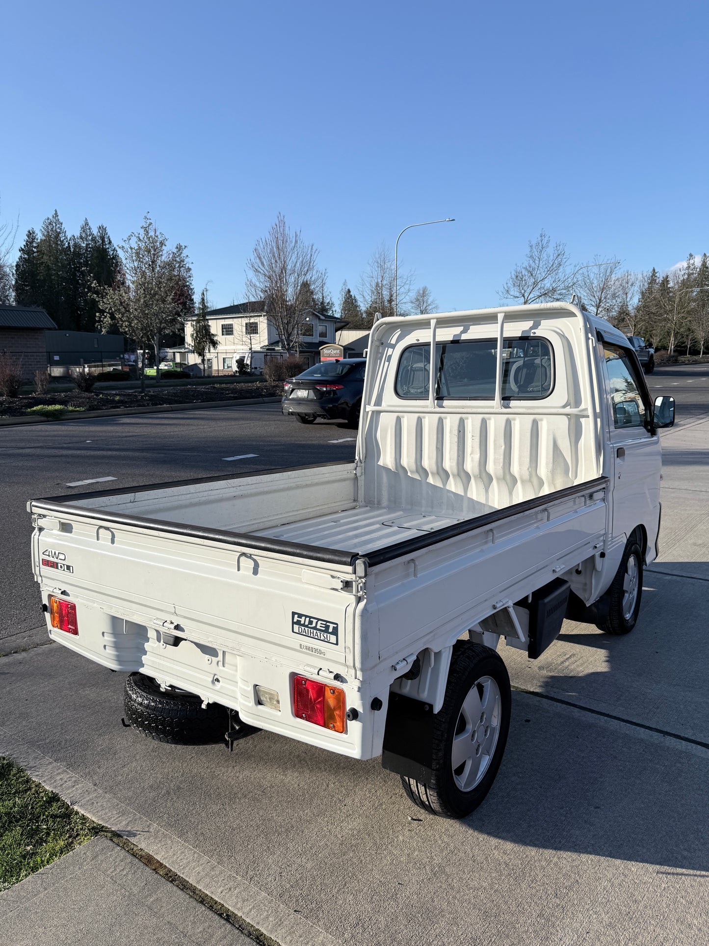 2000 Daihatsu Hijet 4WD Kei Truck