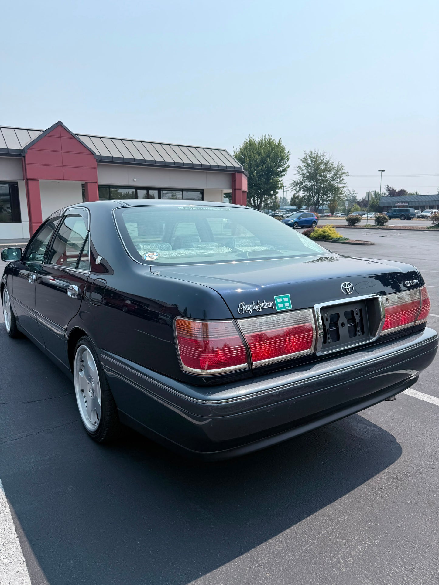 2000 Toyota Crown Royal Saloon