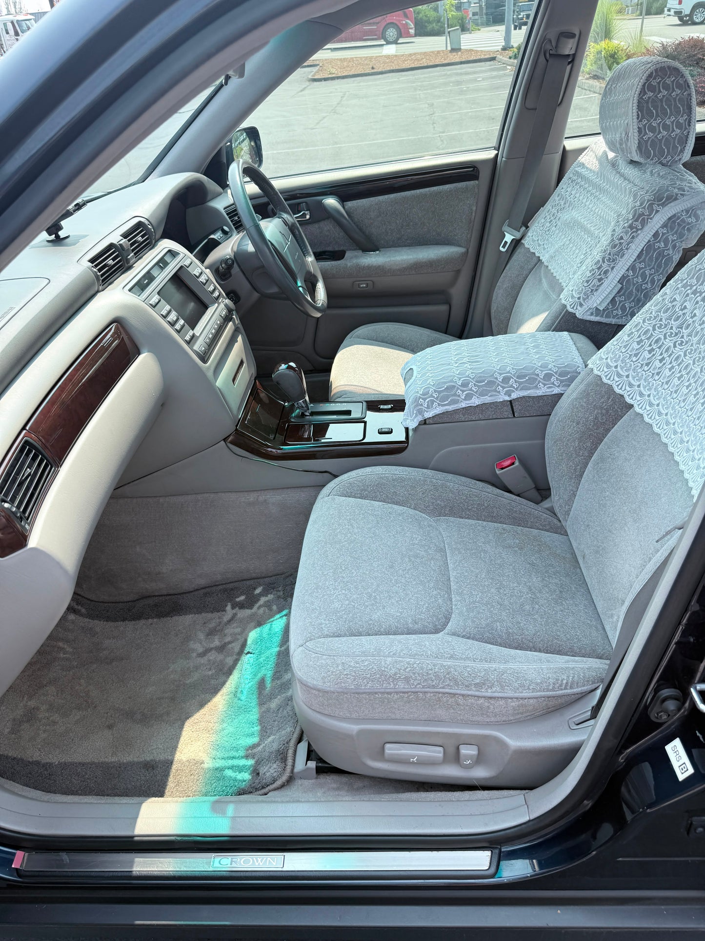 2000 Toyota Crown Royal Saloon