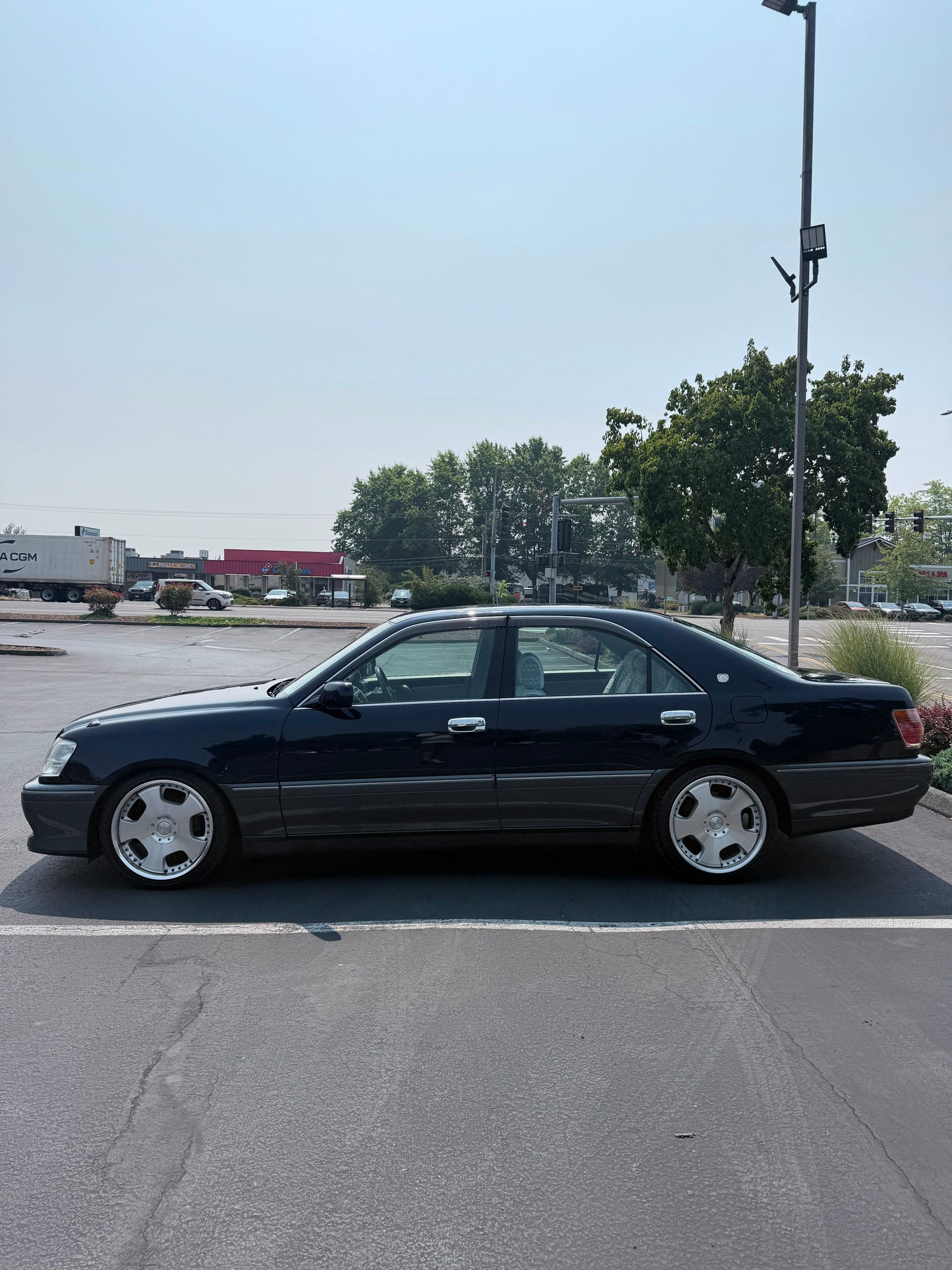 2000 Toyota Crown Royal Saloon